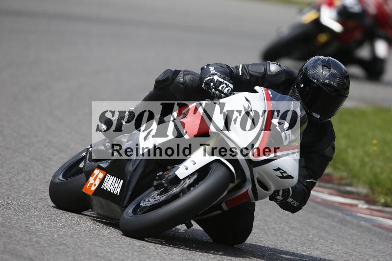 /Archiv-2024/29 12.06.2024 MOTO.CH Track Day ADR/Gruppe rot/45